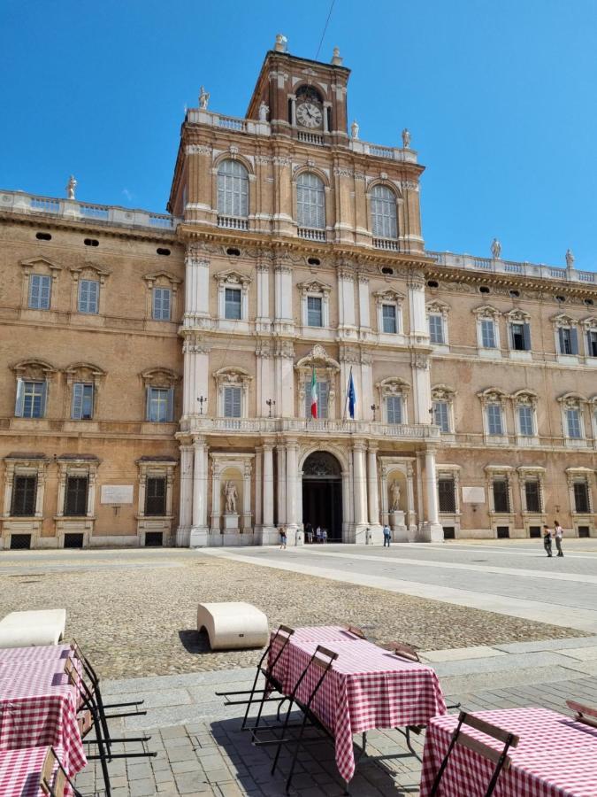 Coco21 Bed & Breakfast Modena Exterior photo